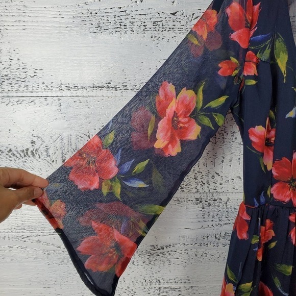 Hollister Floral Mini Cut Out Back Cocktail Evening Dress Size Small - Picture 3 of 9